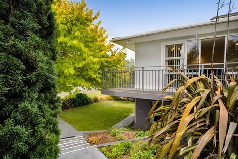 Photo of property in 39 Oberon Street, Stratford, 4332