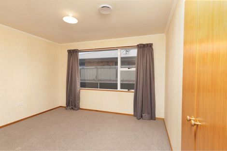 Photo of property in 19 Timaru Road, Waimate, 7924