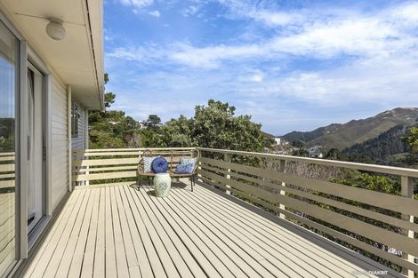 Photo of property in 5 Columbia Way, Kingston, Wellington, 6021