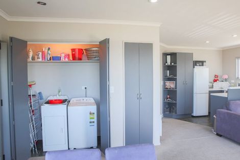 Photo of property in 2 Burrows Street, Bluff, 9814