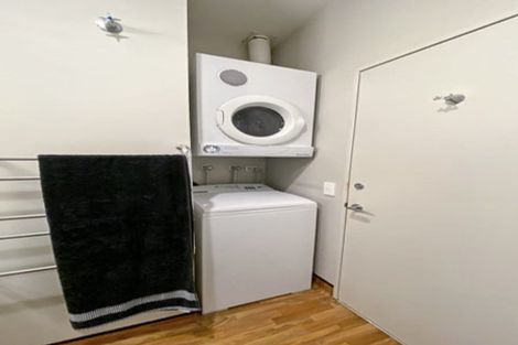 Photo of property in City Lodge, 707/115 Vivian Street, Te Aro, Wellington, 6011