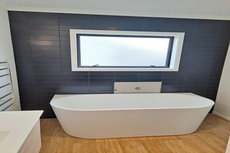 Photo of property in 8 Mckerrow Place, Featherston, 5710