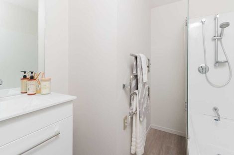 Photo of property in 70 Canon Street, St Albans, Christchurch, 8014