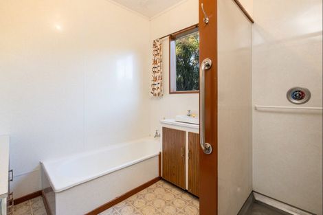 Photo of property in 16 Arnott Street, Portobello, Dunedin, 9014