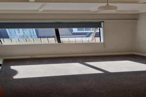 Photo of property in 86 Beach Road, Waihi Beach, 3611