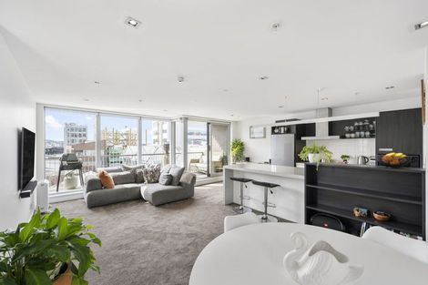 Photo of property in Republic Apartments, 3a/11 Tennyson Street, Te Aro, Wellington, 6011