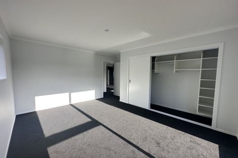 Photo of property in 26 Koru Loop, Paraparaumu, 5032