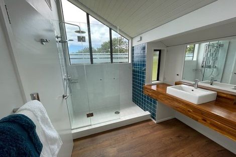 Photo of property in 8 Dalmeny Close, Murrays Bay, Auckland, 0630