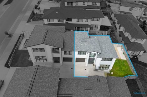 Photo of property in 38b Mcwhirters Farm Lane, Massey, Auckland, 0614