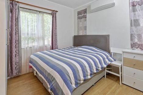 Photo of property in 20 Linwood Avenue, Forrest Hill, Auckland, 0620