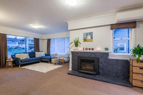 Photo of property in 7 Gregory Place, Mount Roskill, Auckland, 1041