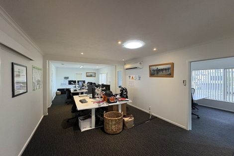 Photo of property in 35 May Street, Mount Maunganui, 3116