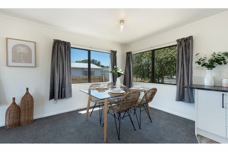 Photo of property in 8a Solomon Street, Brookfield, Tauranga, 3110