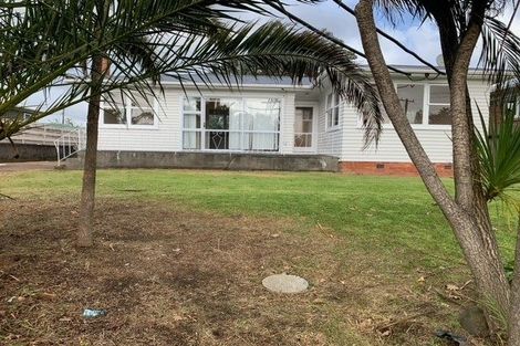 Photo of property in 44 Tiraumea Drive, Pakuranga, Auckland, 2010