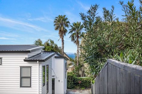 Photo of property in 10b Marama Street, Castor Bay, Auckland, 0620