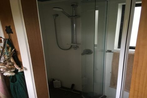 Photo of property in 1 Maude View Road, Hawea Flat, Wanaka, 9382