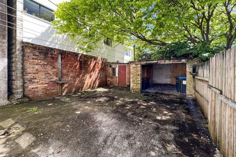 Photo of property in 4/2 Railway Street, Newmarket, Auckland, 1023