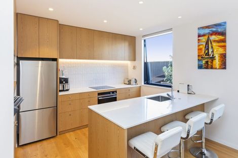 Photo of property in 3/133 Peterborough Street, Christchurch Central, Christchurch, 8013