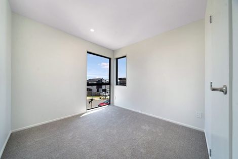 Photo of property in 23 Puhikawa Street, Massey, 0614