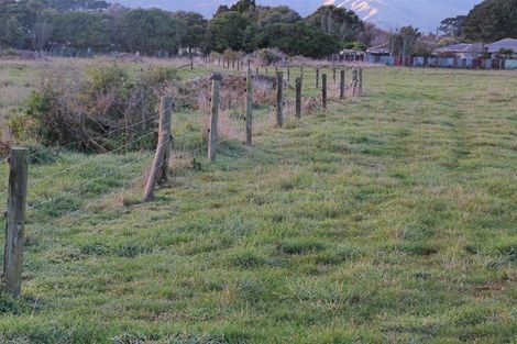 Photo of property in 23 Kiharoa Street, Otaki Beach, Otaki, 5512