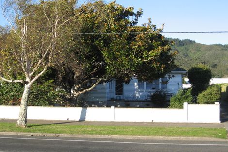 Photo of property in 145 Stokes Valley Road, Stokes Valley, Lower Hutt, 5019