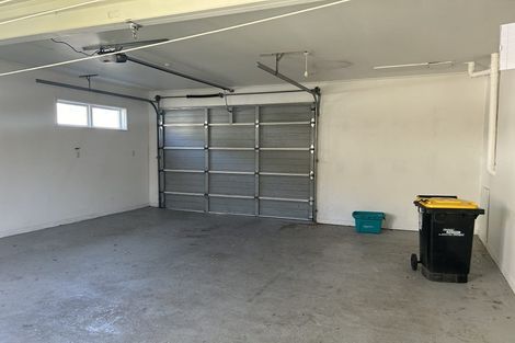 Photo of property in 2 Foyle Street, Island Bay, Wellington, 6023