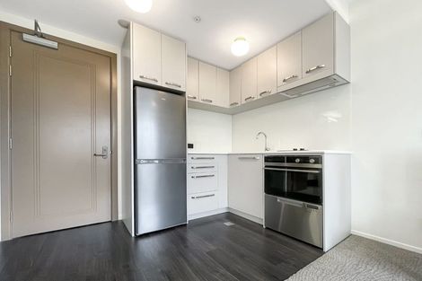 Photo of property in 303/3 Roxburgh Street, Mount Victoria, Wellington, 6011