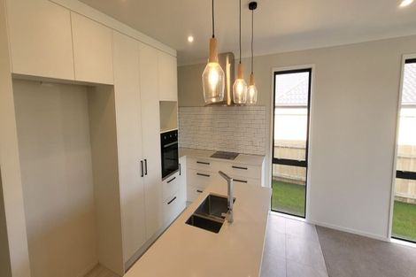 Photo of property in 49a Mclarin Road, Glenbrook, 2681