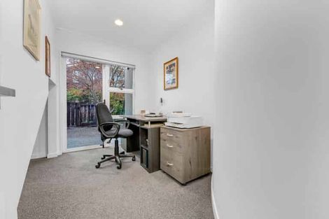 Photo of property in 18 Marina View Drive, West Harbour, Auckland, 0618