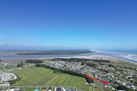 Photo of property in 42a Signal Street, Foxton Beach, Foxton, 4815