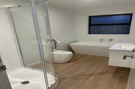 Photo of property in 5 Nirmal Way, Rolleston, 7614