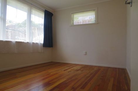 Photo of property in 60 Beazley Avenue, Paparangi, Wellington, 6037