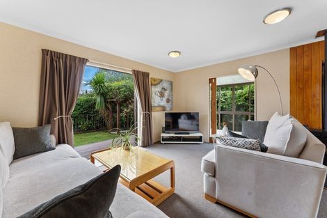 Photo of property in 21 Moore Street, West End, Palmerston North, 4412
