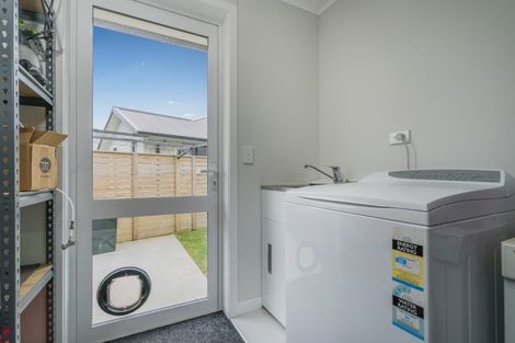 Photo of property in 7 Ronomor Place, Whitianga, 3510