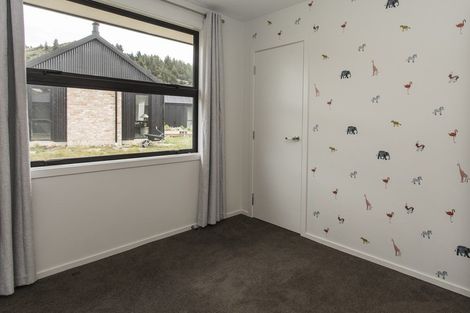 Photo of property in Luggate Park, 38 Cooper Crescent, Luggate, Cromwell, 9383