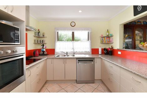 Photo of property in 34 Doment Crescent, Orewa, 0931