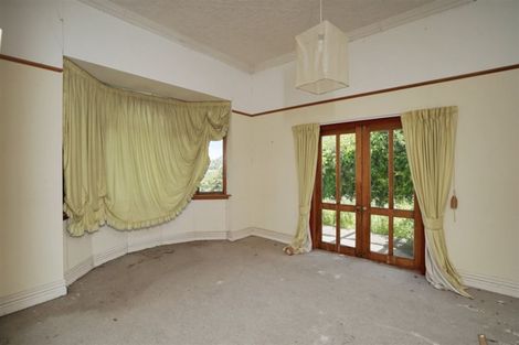 Photo of property in 16 Cunningham Terrace, Lyttelton, 8082