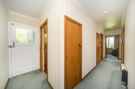 Photo of property in 1 Antrim Place, Hokowhitu, Palmerston North, 4410