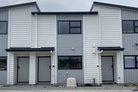 Photo of property in 96d Triangle Road, Massey, Auckland, 0614