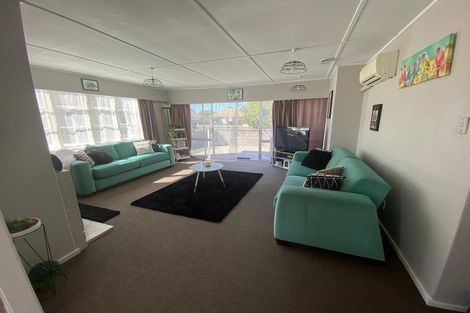 Photo of property in 1079 Heaphy Terrace, Fairfield, Hamilton, 3214