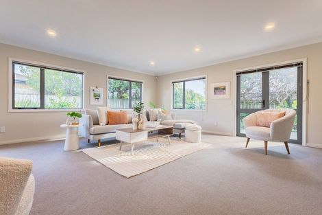 Photo of property in 58 Kotuku Drive, Paraparaumu Beach, Paraparaumu, 5032