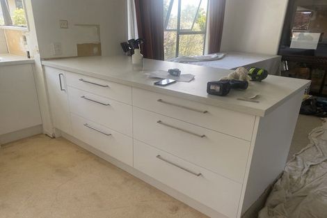 Photo of property in 20 Taupata Street, Redcliffs, Christchurch, 8081