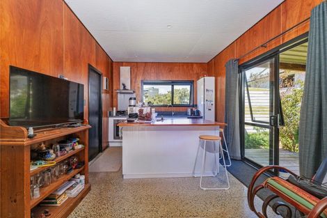 Photo of property in 44 Centennial Drive, Whitianga, 3510