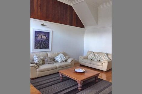 Photo of property in 2/24 Church Street, Devonport, Auckland, 0624