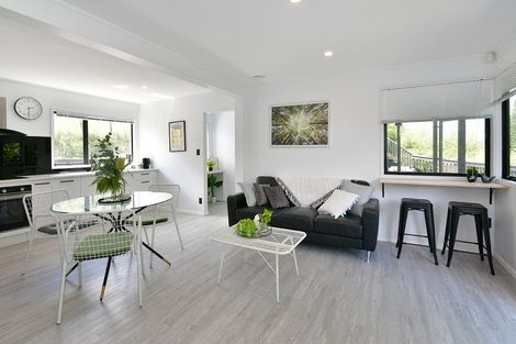 Photo of property in 16 Shelly Beach Road, Shelly Beach, Helensville, 0874