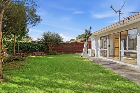 Photo of property in 20b Ashdown Place, Pahurehure, Papakura, 2113