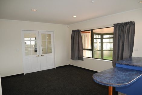 Photo of property in 15a Watson Drive, Paraparaumu Beach, Paraparaumu, 5032