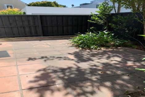 Photo of property in 44f Chester Street West, Christchurch Central, Christchurch, 8013