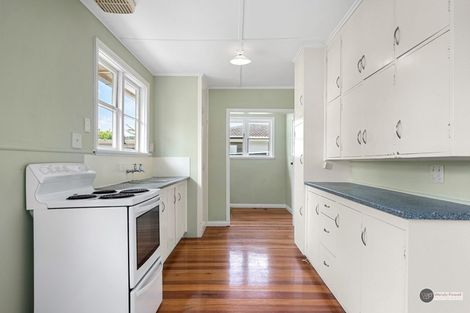 Photo of property in 10 Clement Grove, Taita, Lower Hutt, 5011