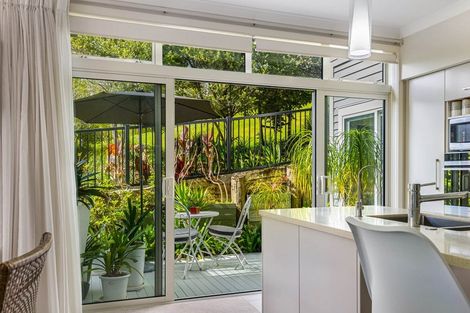 Photo of property in 6 Park Lane, Orewa, 0931